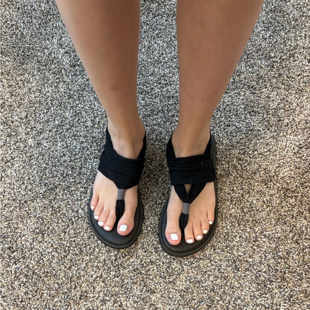 Sanuk sandals